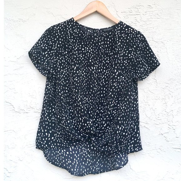 Banana Republic - Super Cute Twist Front Chiffon Blouse (XS) - Picture 1 of 6